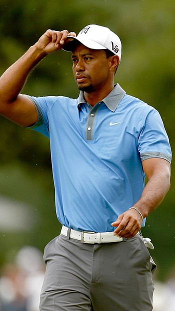 Tiger Woods, Golf superstar, Master of the game, Unmatched greatness HD phone wallpaper