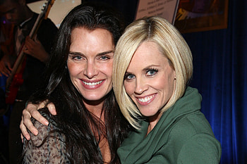 The View, Brooke Shields, Jenny McCarthy, Unsuccessful job application HD wallpaper