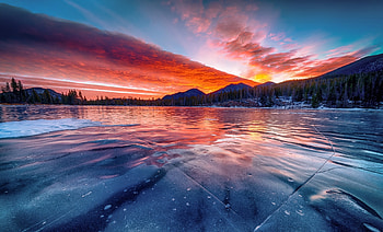 Frozen lake, sunset, winter, skyline, nature HD wallpaper