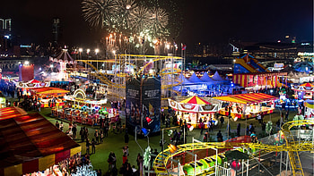 Fun Fair, Carnival festival, Colorful decorations, Festive spirit HD wallpaper