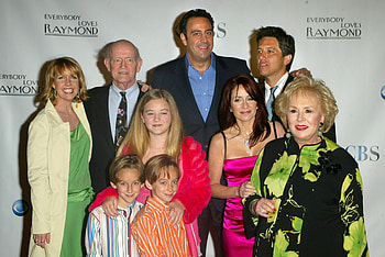 Everybody Loves Raymond, Sawyer Sweeten, Raymond's son, Tragic death HD wallpaper
