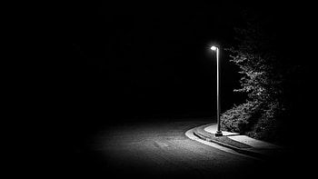 Dark Ultra , Black and White, Noir, Lamp Post, Dark - Mocah , 3840x2160 Dark HD wallpaper